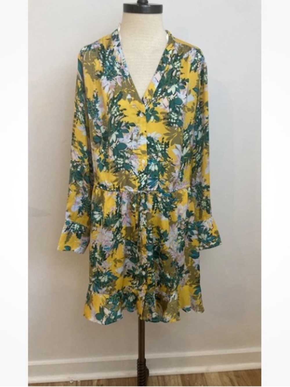 5-28 Jessica Simpson Yellow Floral Dress Ruffle Hem Large